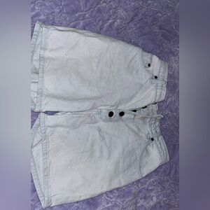 WOMENS SIZE 9 white high waisted shorts FLAWS PICTURED!!! Fair condition